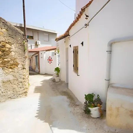 La Corte Sarda Centro Storico A 5min Di Auto Dal Mare Apartment Siniscola