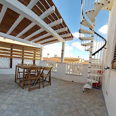La Corte Sarda Centro Storico A 5min Di Auto Dal Mare Apartment *