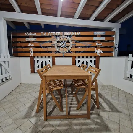 La Corte Sarda Centro Storico A 5min Di Auto Dal Mare Apartment *